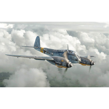 MODELO 1:72 MESSERSCHMITT ME-410 "HORNISSE"